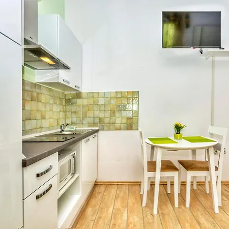 Oasis L&d Apartment